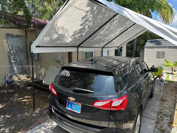 544 NW 96th St, Miami FL 33150 — #A11812306