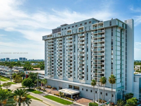 13499 Biscayne Blvd # 1013, North Miami FL 33181 — #A11936300