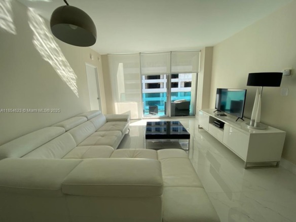 4001 S Ocean Dr # 10F, Hollywood FL 33019 — #A11854623
