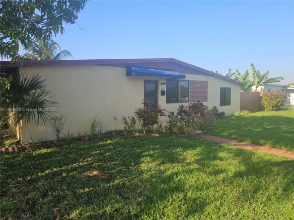 500 NW 199th St, Miami Gardens FL 33169 — #A11869879