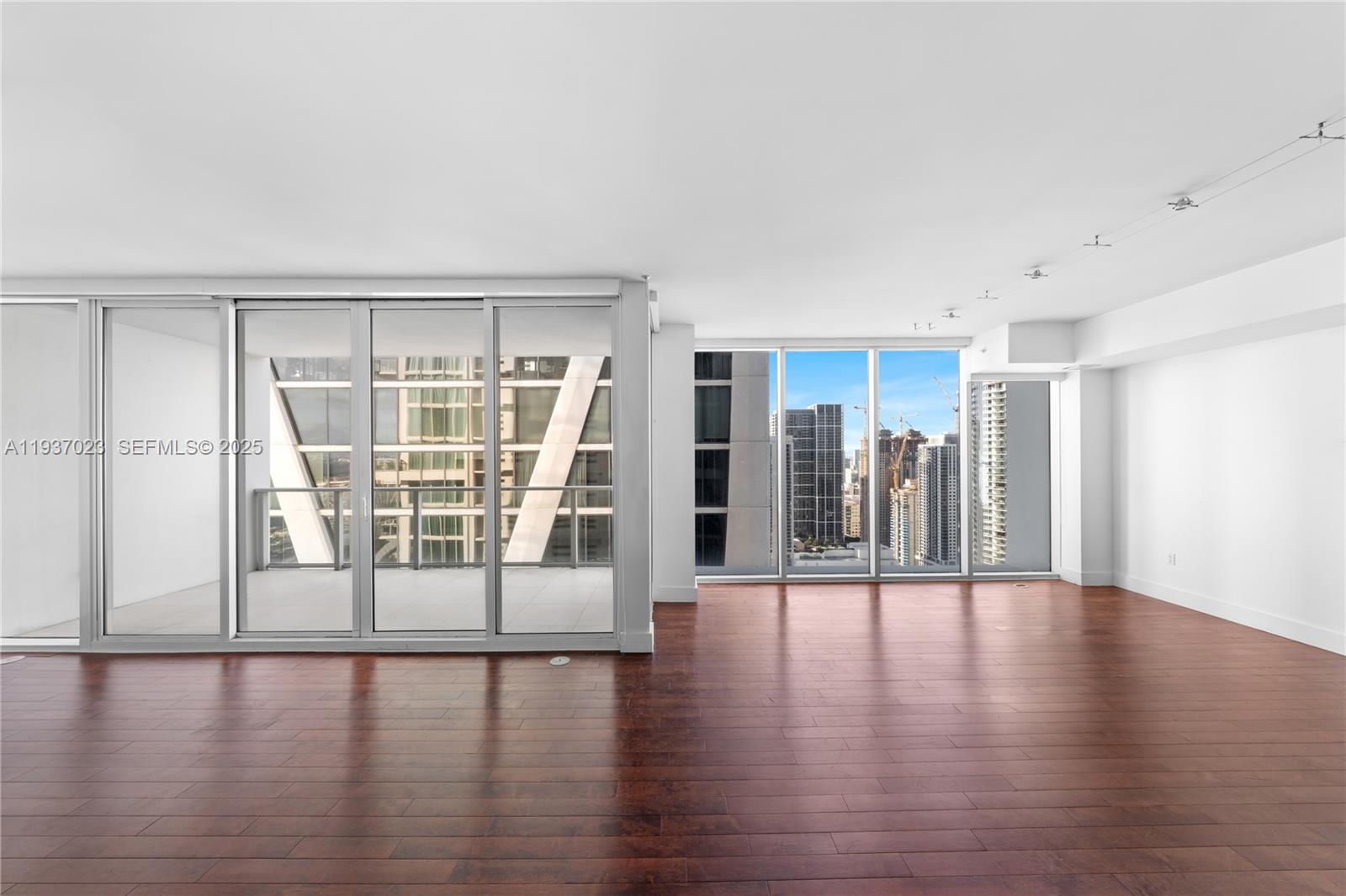 1040 Biscayne Blvd # 4108, Miami FL 33132 — #A11937023