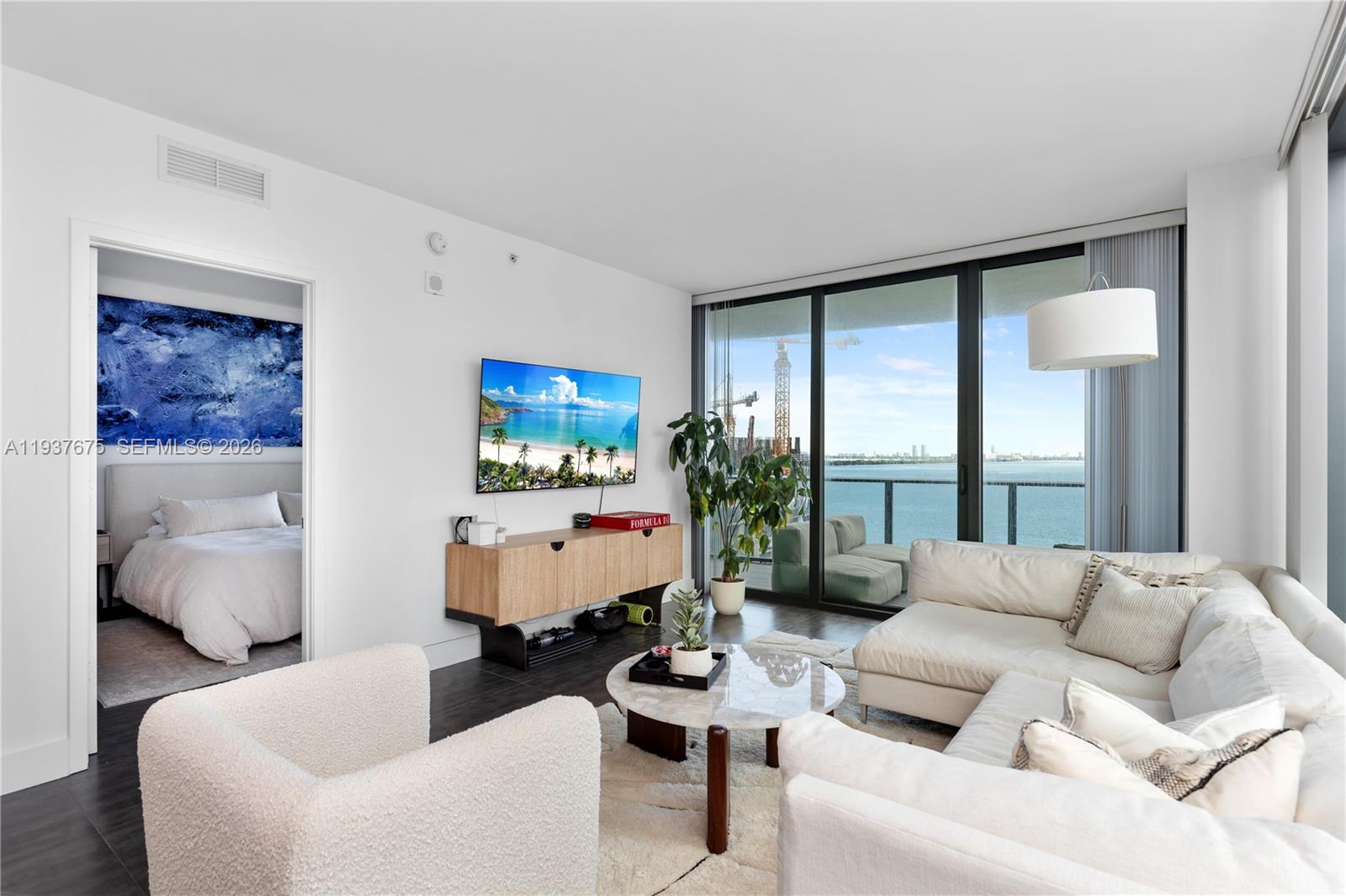 83dcefb7-2150 460 NE 28th St # 808, Miami FL 33137 — #A11937675