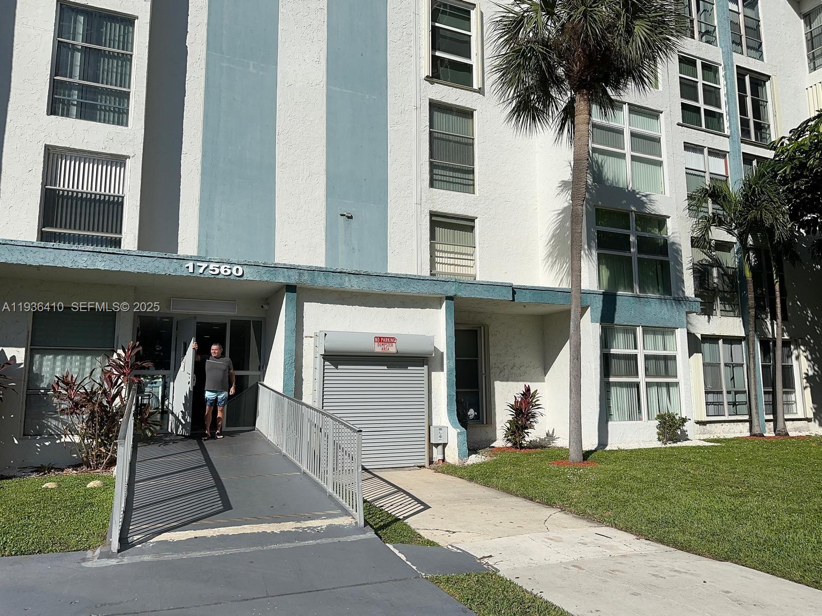 83dcefb7-2157 17560 Atlantic Blvd # 109, Sunny Isles Beach FL 33160 — #A11936410