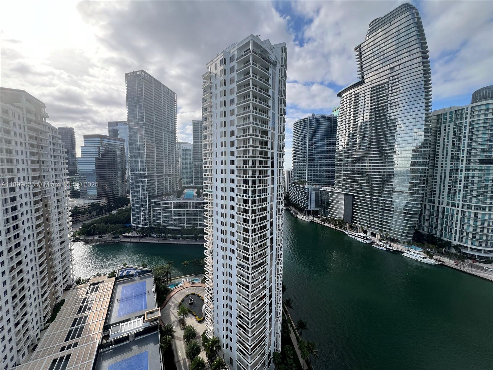 900 Brickell Key Blvd # 2205, Miami FL 33131 — #A11899523