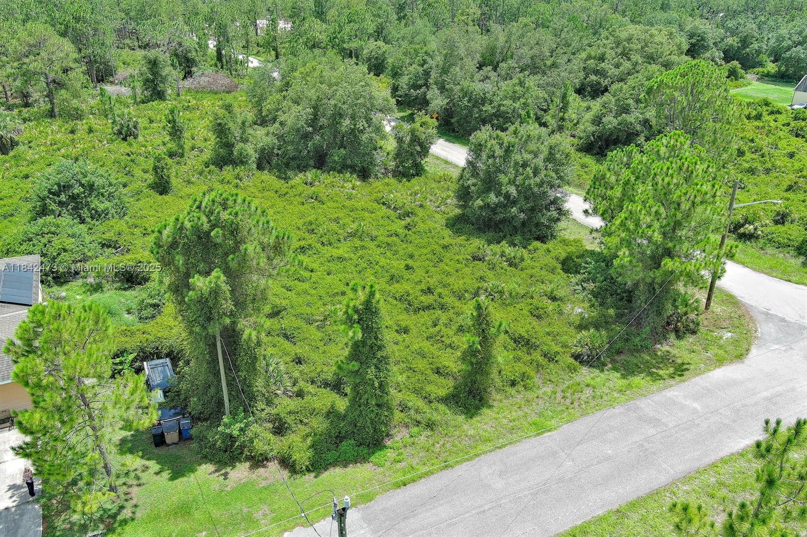 83dcefb7-2201 3100 E 13th St, Lehigh Acres FL 33972 — #A11842473