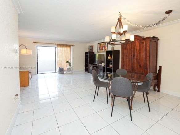 130 S Shore Dr # 3C, Miami Beach FL 33141 — #A11869838