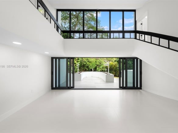7540 Los Pinos Blvd, Coral Gables FL 33143 — #A11939198
