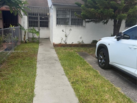 11472 SW 4th St, Sweetwater FL 33174 — #A11853805