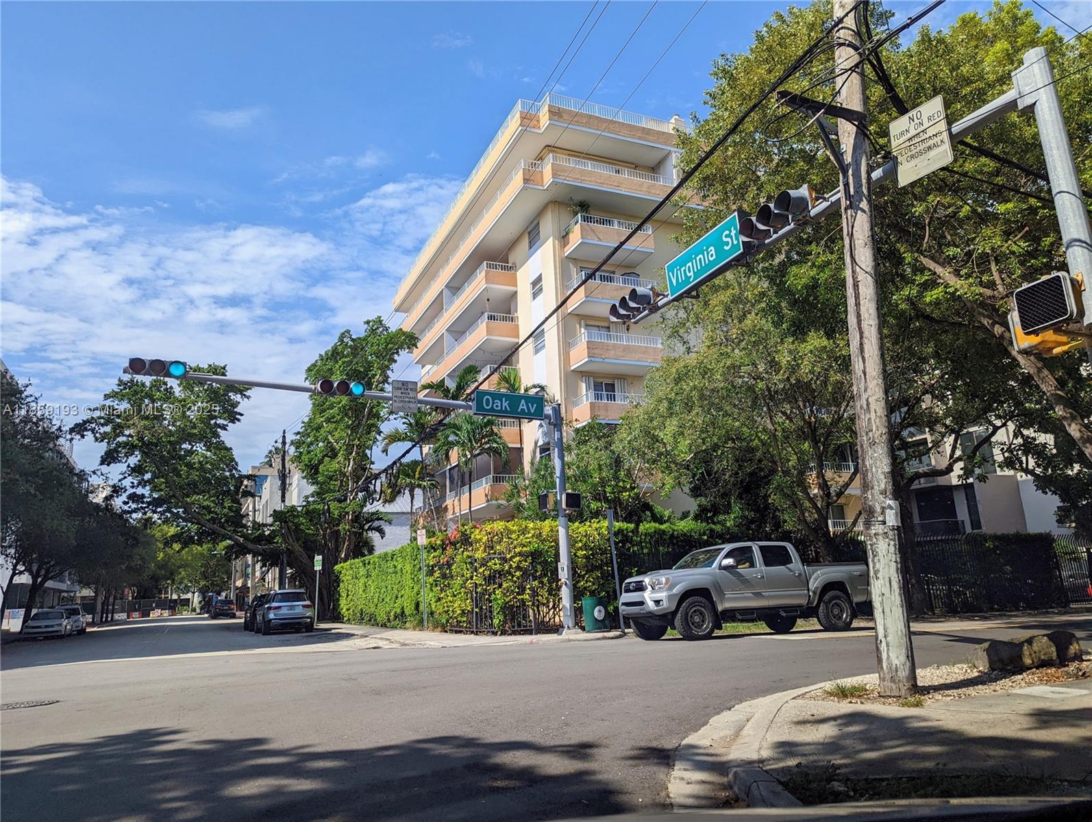83dcefb7-2228 3304 Virginia St # 4A, Miami FL 33133 — #A11859193