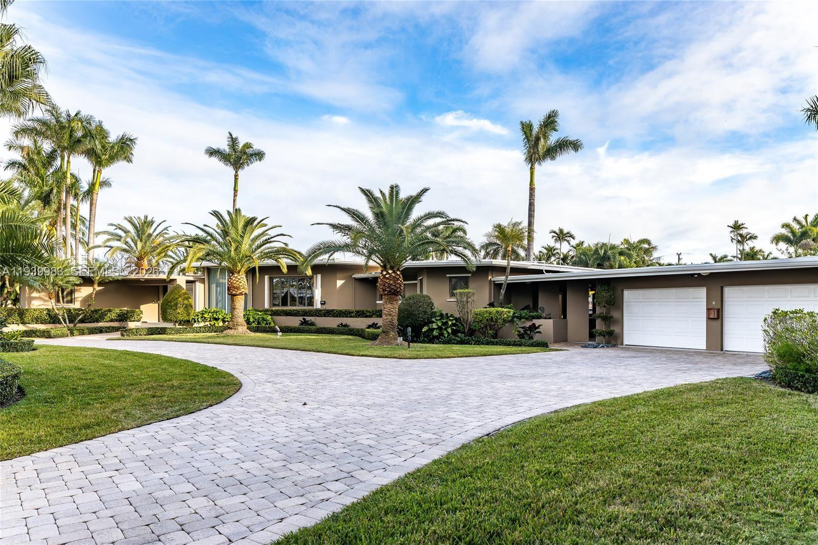 83dcefb7-2246 950 S Southlake Dr # 950, Hollywood FL 33019 — #A11939983