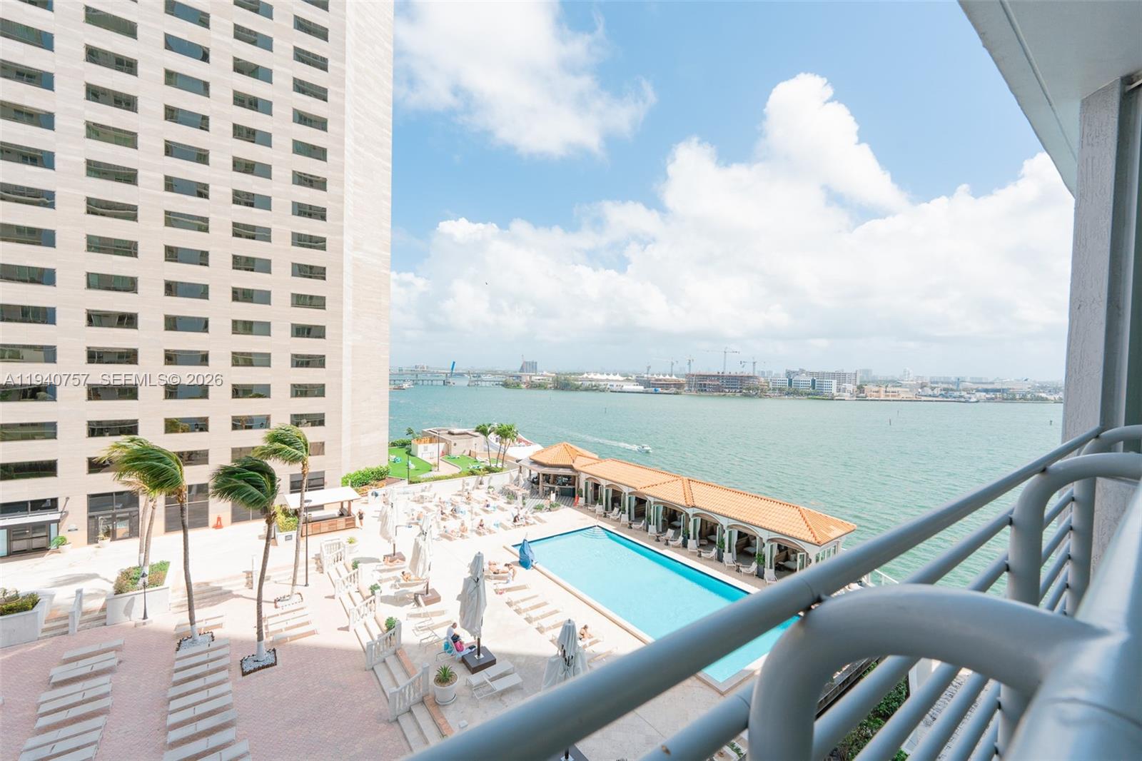 83dcefb7-2292 335 S Biscayne Blvd # 1108, Miami FL 33131 — #A11940757