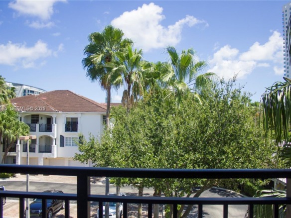 3145 NE 184th St # 5306, Aventura FL 33160 — #A11927585