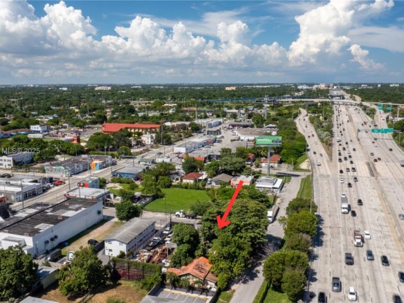 652 NW 31st St, Miami FL 33127 — #A11848171