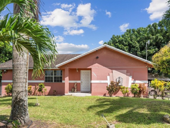20851 SW 242nd St, Homestead FL 33031 — #A11921299