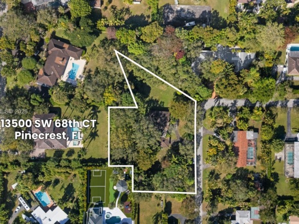 13500 SW 68th Ct, Pinecrest FL 33156 — #A11939656