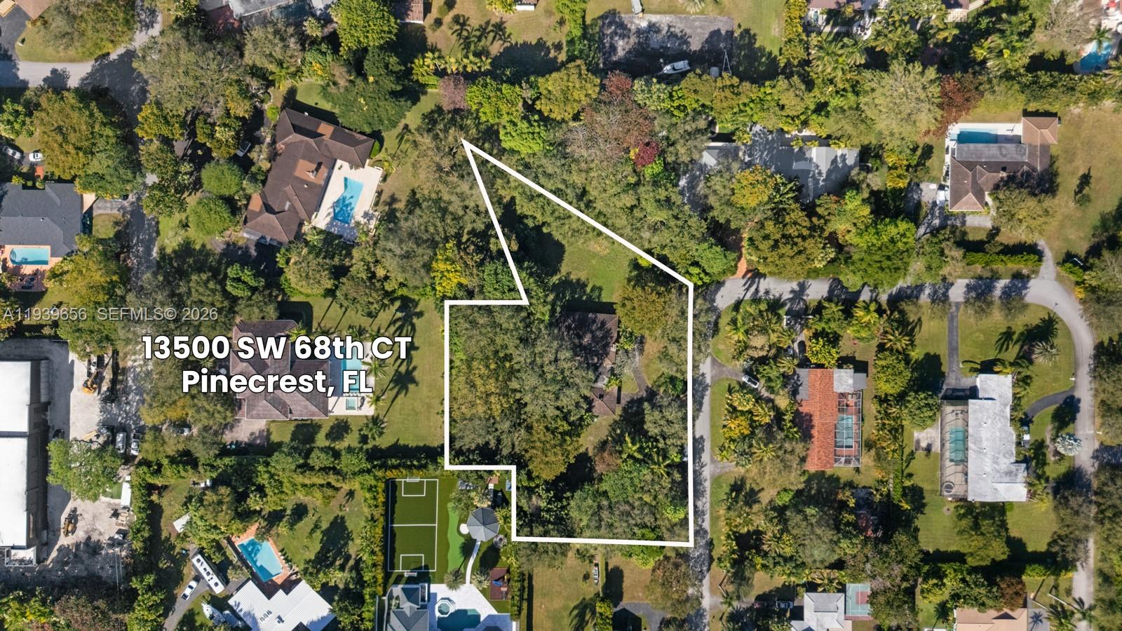 83dcefb7-2370 13500 SW 68th Ct, Pinecrest FL 33156 — #A11939656