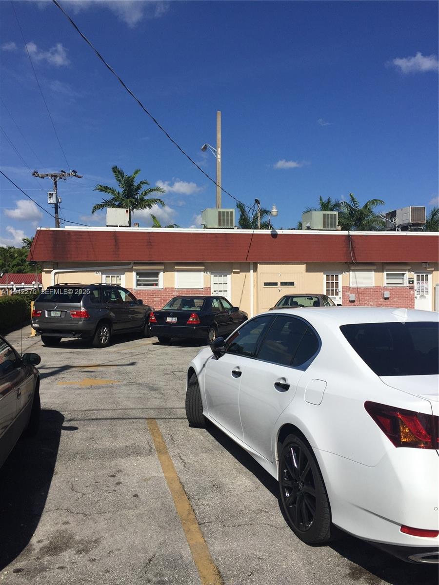 413 S Federal Hwy, Dania Beach FL 33004 — #A11942275