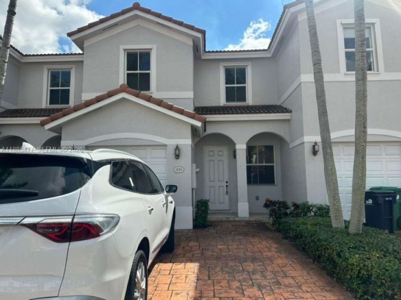 1026 NE 207th Ter # 1026, Miami FL 33179 — #A11885477