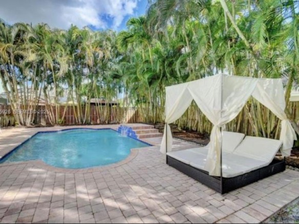 12980 Blue Lake Dr, Wellington FL 33414 — #A11935926