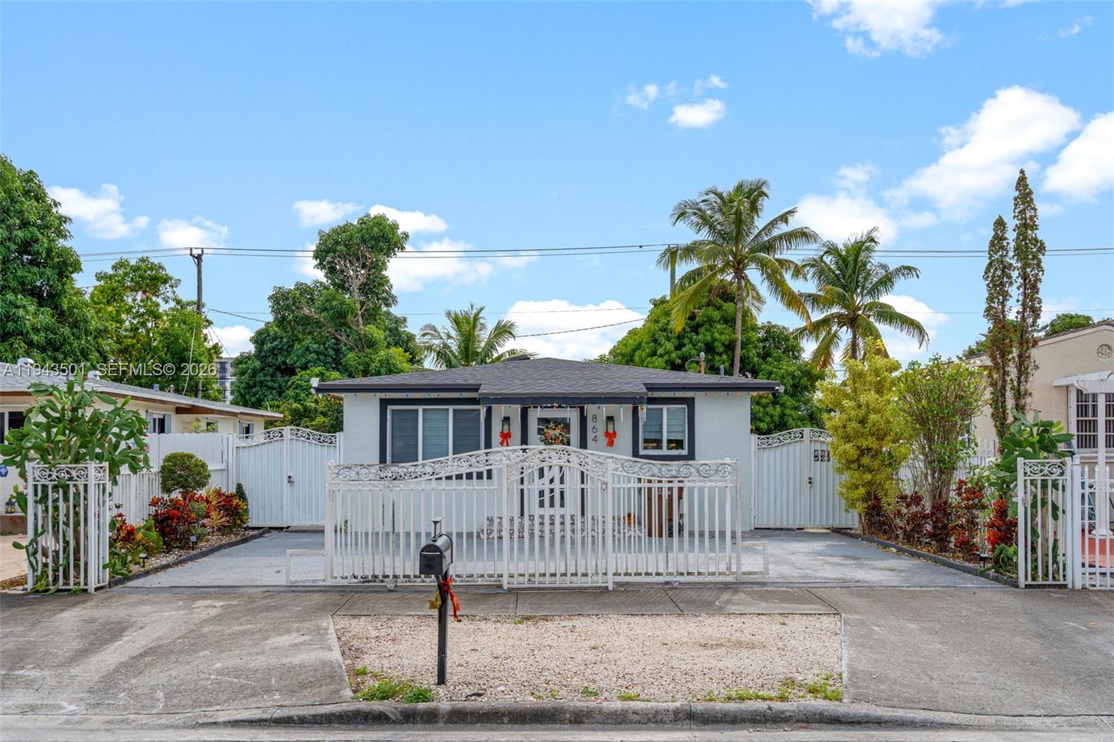 83dcefb7-2444 864 E 29th St, Hialeah FL 33013 — #A11943501