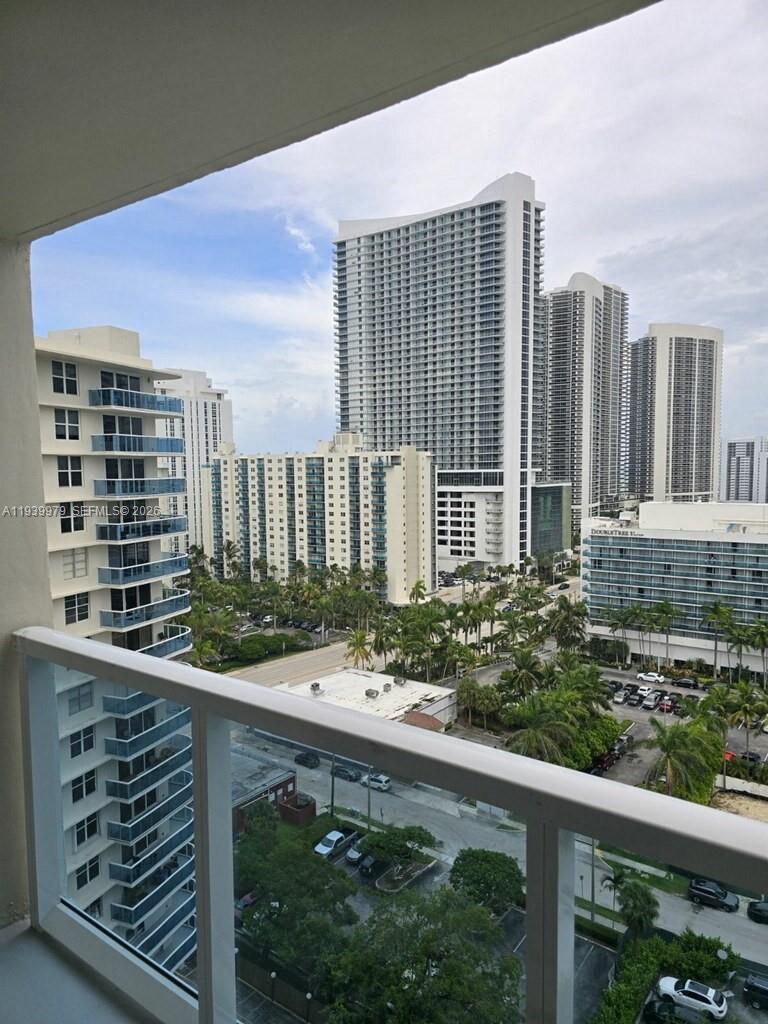 Listing #A11939979