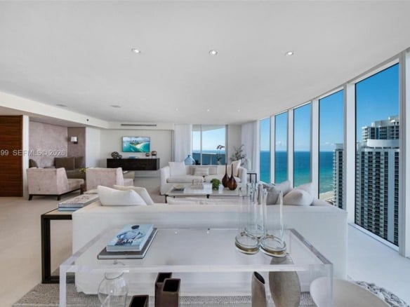 18911 Collins Ave # 2705, Sunny Isles Beach FL 33160 — #A2190899
