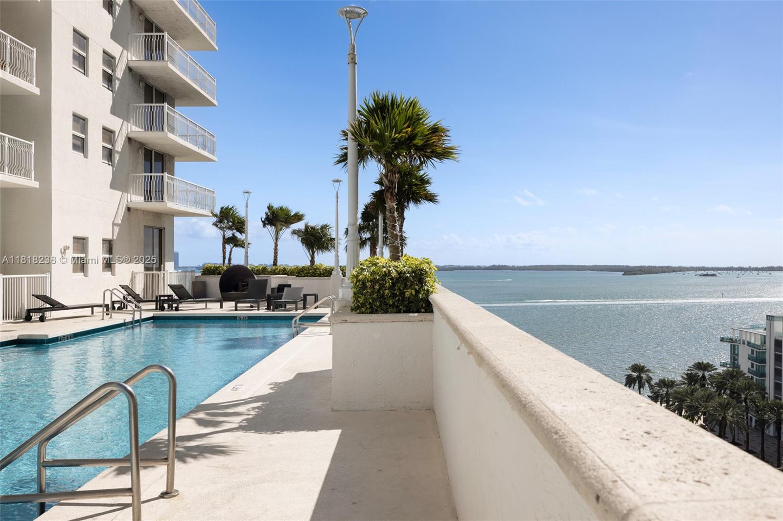 83dcefb7-251 1200 Brickell Bay Dr # 4010, Miami FL 33131 — #A11818238
