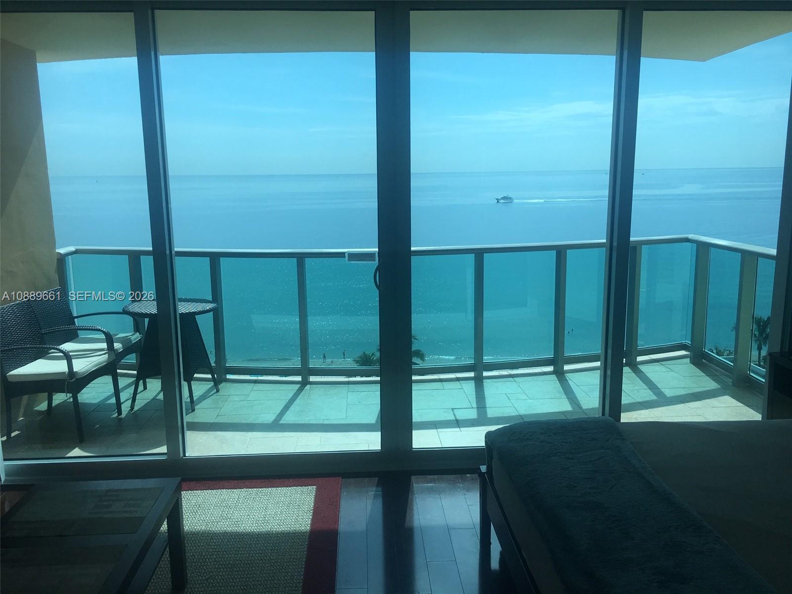 83dcefb7-2515 2501 S OCEAN DR, Hollywood FL 33019 — #A10889661