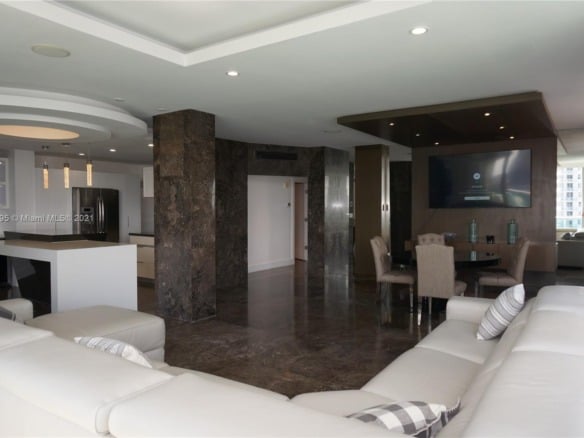 4001 S Ocean Dr, Hollywood FL 33019 — #A11071195