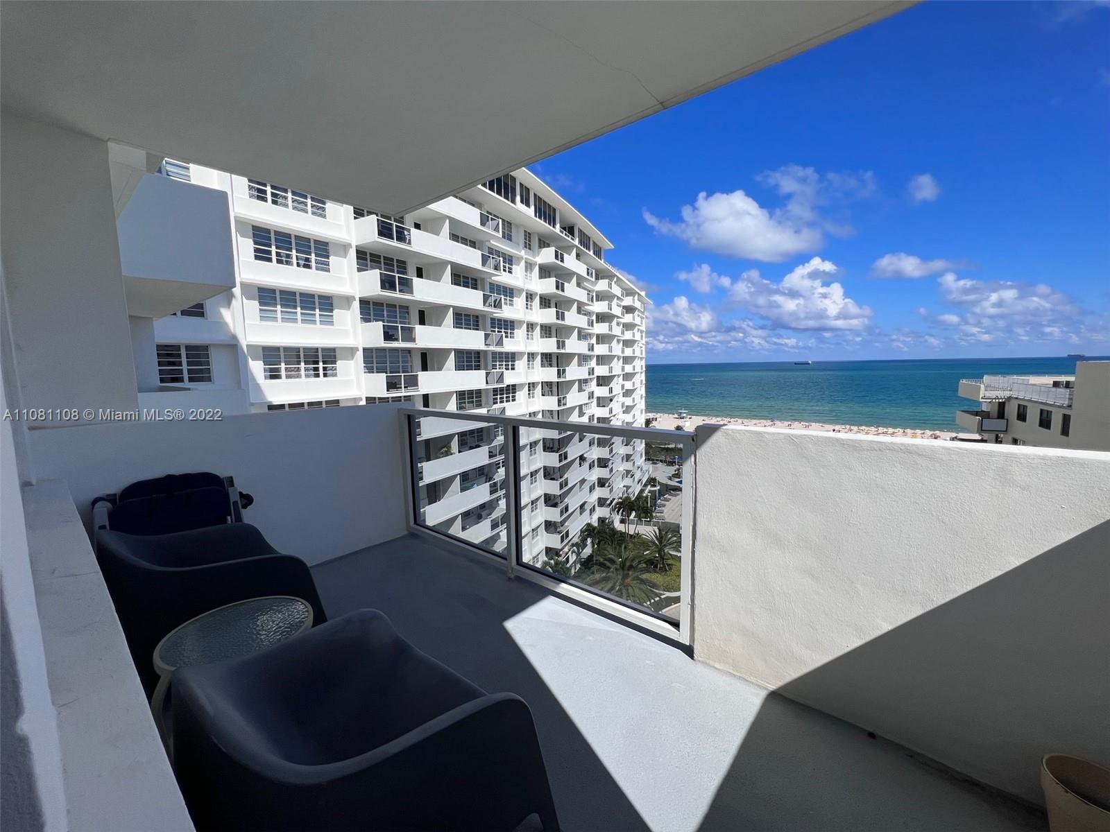 83dcefb7-2558 100 Lincoln Rd # 1121, Miami Beach FL 33139 — #A11081108