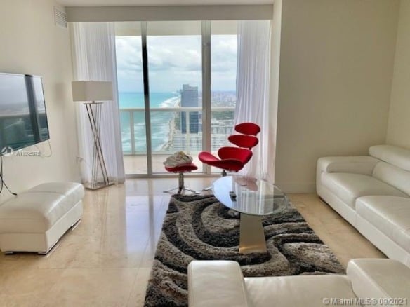 1830 S Ocean Dr # 4904, Hallandale Beach FL 33009 — #A11095976