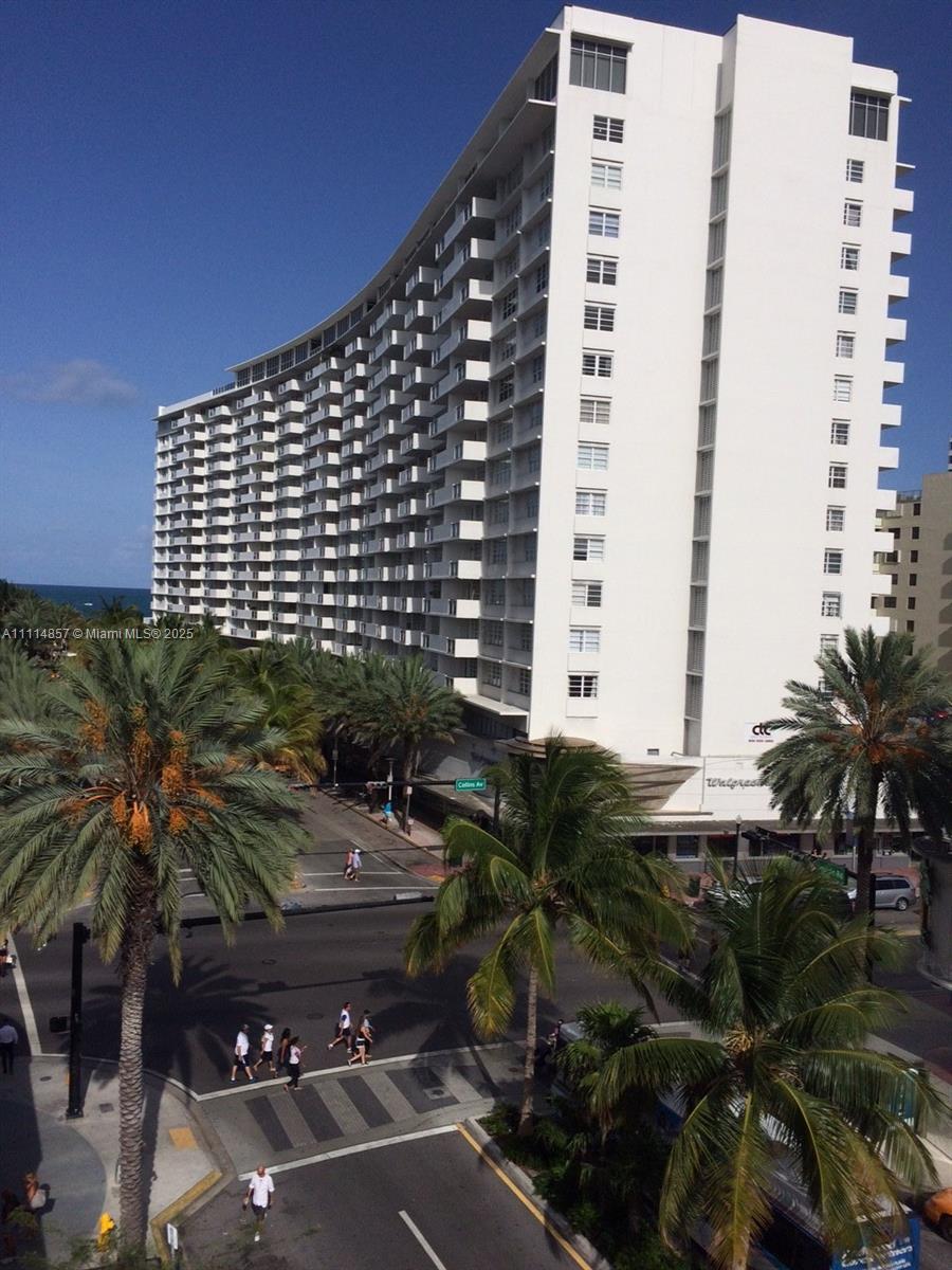 83dcefb7-2589 100 Lincoln Rd # 1207, Miami Beach FL 33139 — #A11114857