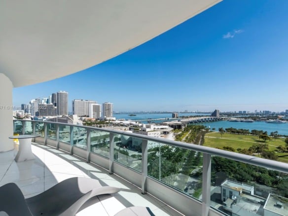900 Biscayne Blvd # 2006, Miami FL 33132 — #A11169571