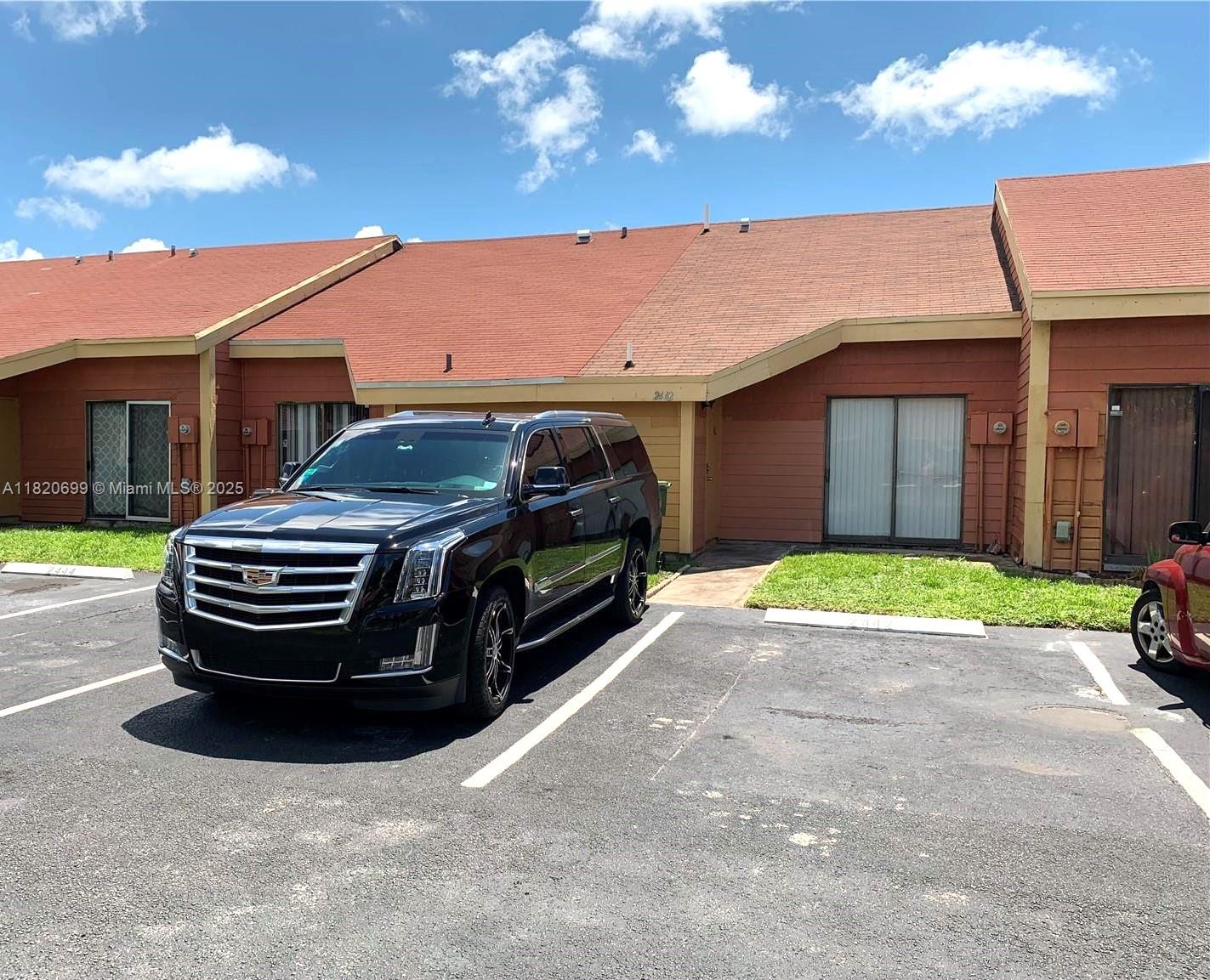 83dcefb7-267 2442 NW 55th Ter, Lauderhill FL 33313 — #A11820699