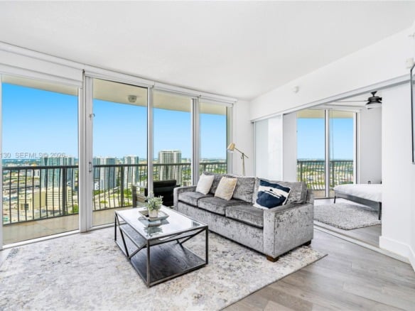 1750 N Bayshore Dr # 3914, Miami FL 33132 — #A11207130
