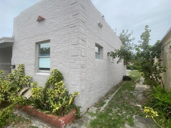2014 Funston St, Hollywood FL 33020 — #A11820818