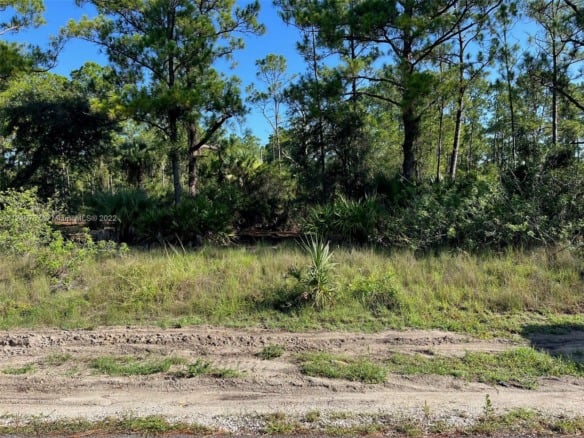 1201 Dixie AVE, Other City – In The State Of Florida FL 33972 — #A11246737