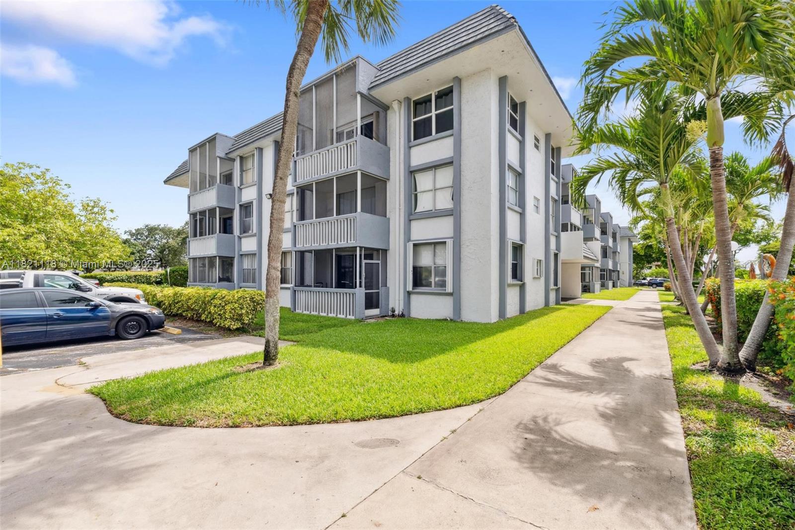 83dcefb7-272 6705 NW 169th St # C310, Hialeah FL 33015 — #A11821118