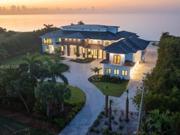 2405 Coco Plum Dr, Marathon FL 33050 — #A11306875
