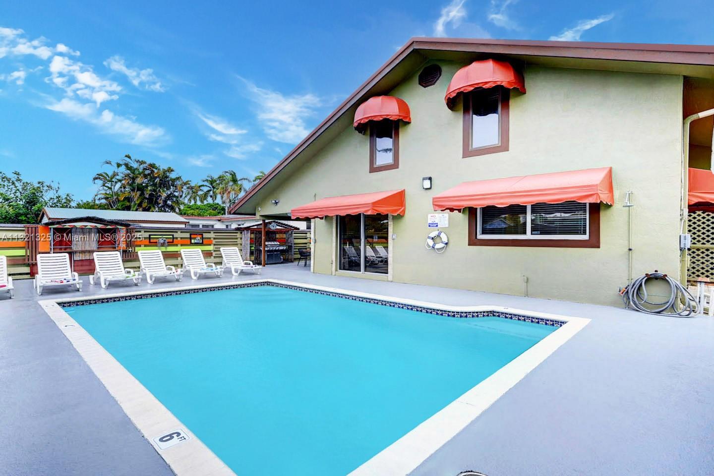 1020 N 13th Ter, Hollywood FL 33019 — #A11321325