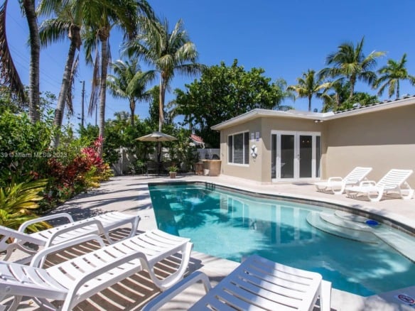 1120 N 13th Terrace, Hollywood FL 33019 — #A11321339