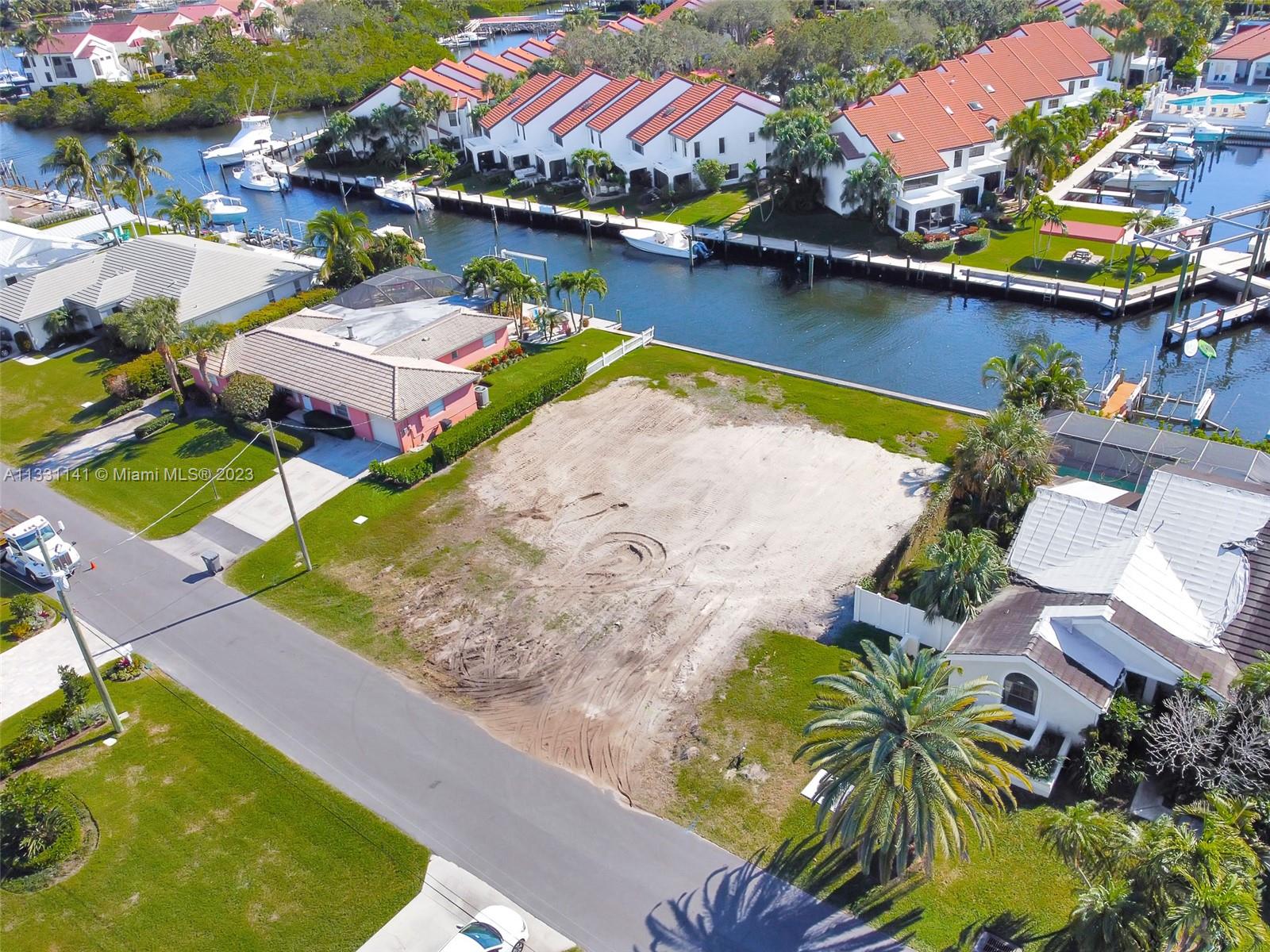 DCIM100MEDIADJI_0156.JPG 2400 Edward Rd, Palm Beach Gardens FL 33410 — #A11331141
