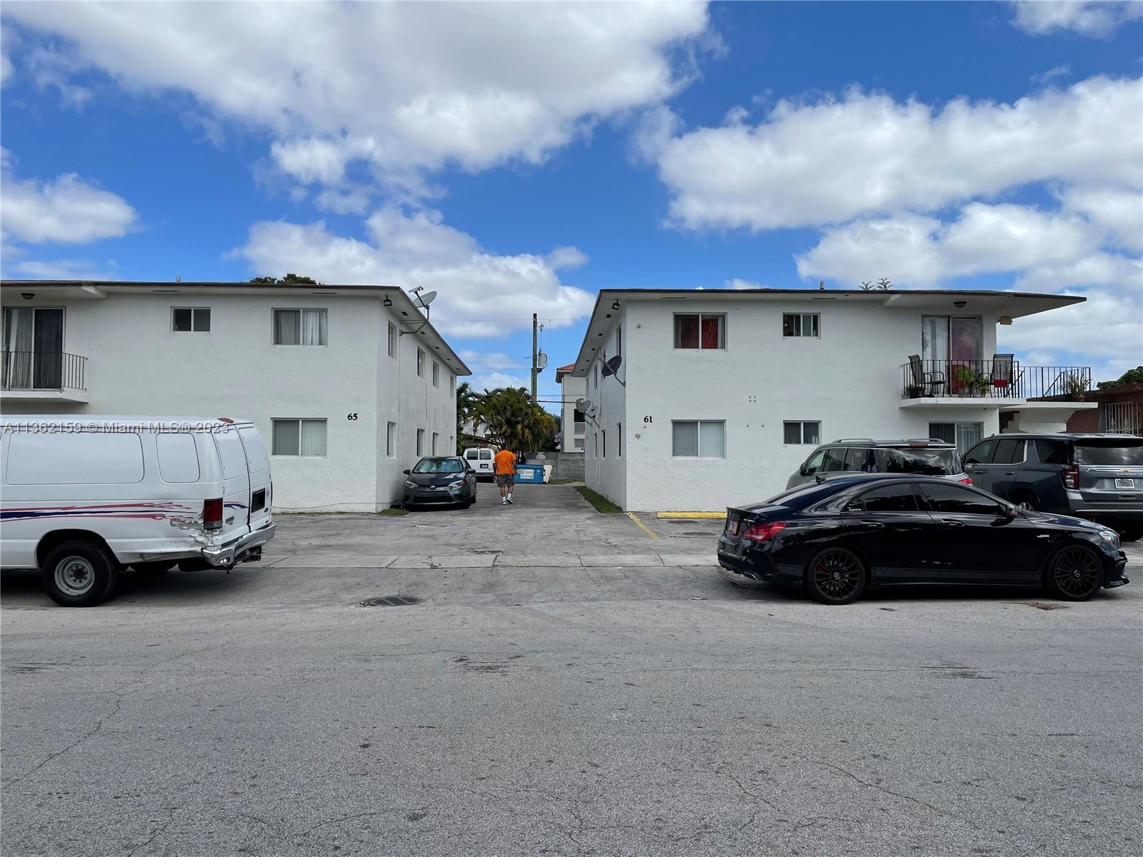83dcefb7-2850 61 W 13th St, Hialeah FL 33010 — #A11362159