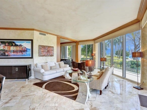 2600 Island Blvd # 101, Aventura FL 33160 — #A11370841