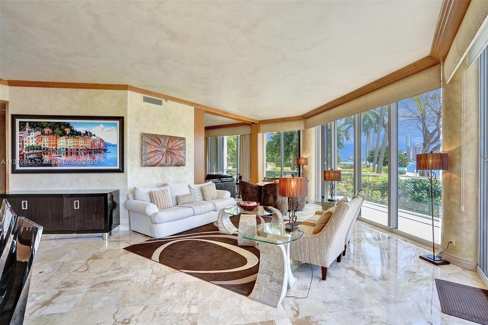 83dcefb7-2864 2600 Island Blvd # 101, Aventura FL 33160 — #A11370841