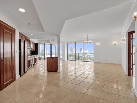 19667 Turnberry Way # 26B, Aventura FL 33180 — #A11400764