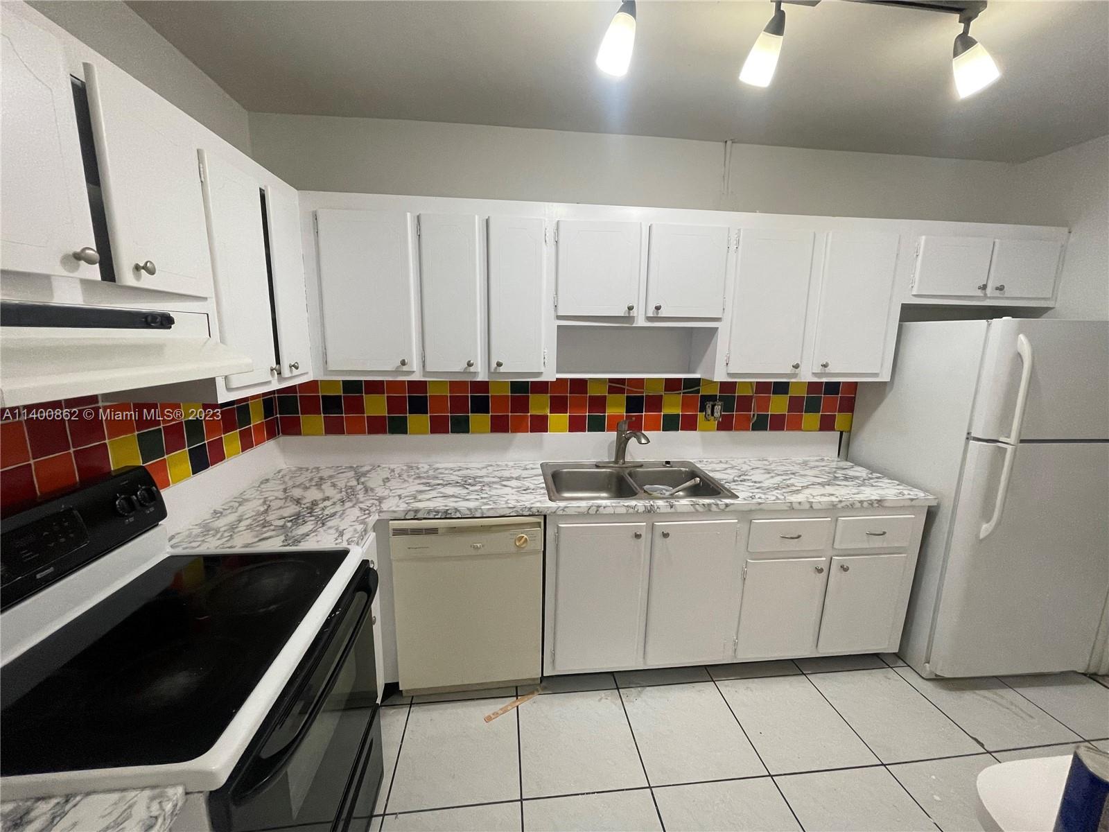83dcefb7-2934 1420 Atlantic Shores Blvd # 326, Hallandale Beach FL 33009 — #A11400862