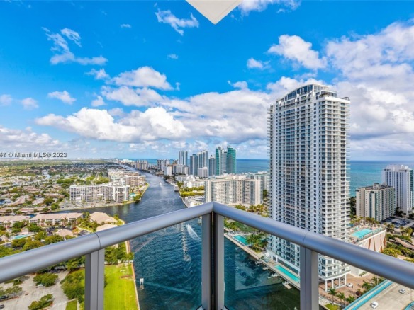 2600 E Hallandale Beach Blvd # T3302, Hallandale Beach FL 33009 — #A11425847