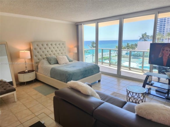 2501 S Ocean Dr # 512, Hollywood FL 33019 — #A11427392