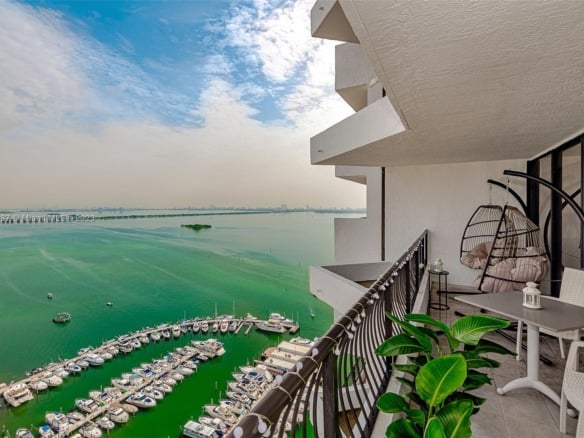 555 NE 15th St # 32E, Miami FL 33132 — #A11438987